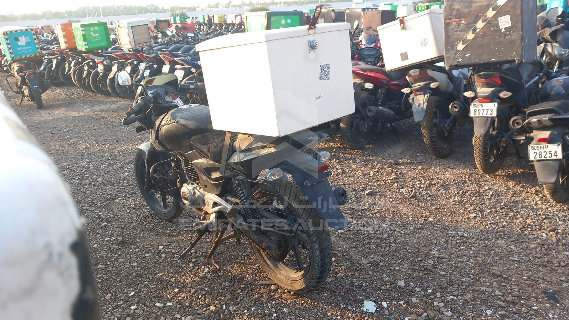 2014 BAJAJ 180 CC VIN: MD2A12DZ8ECK57686