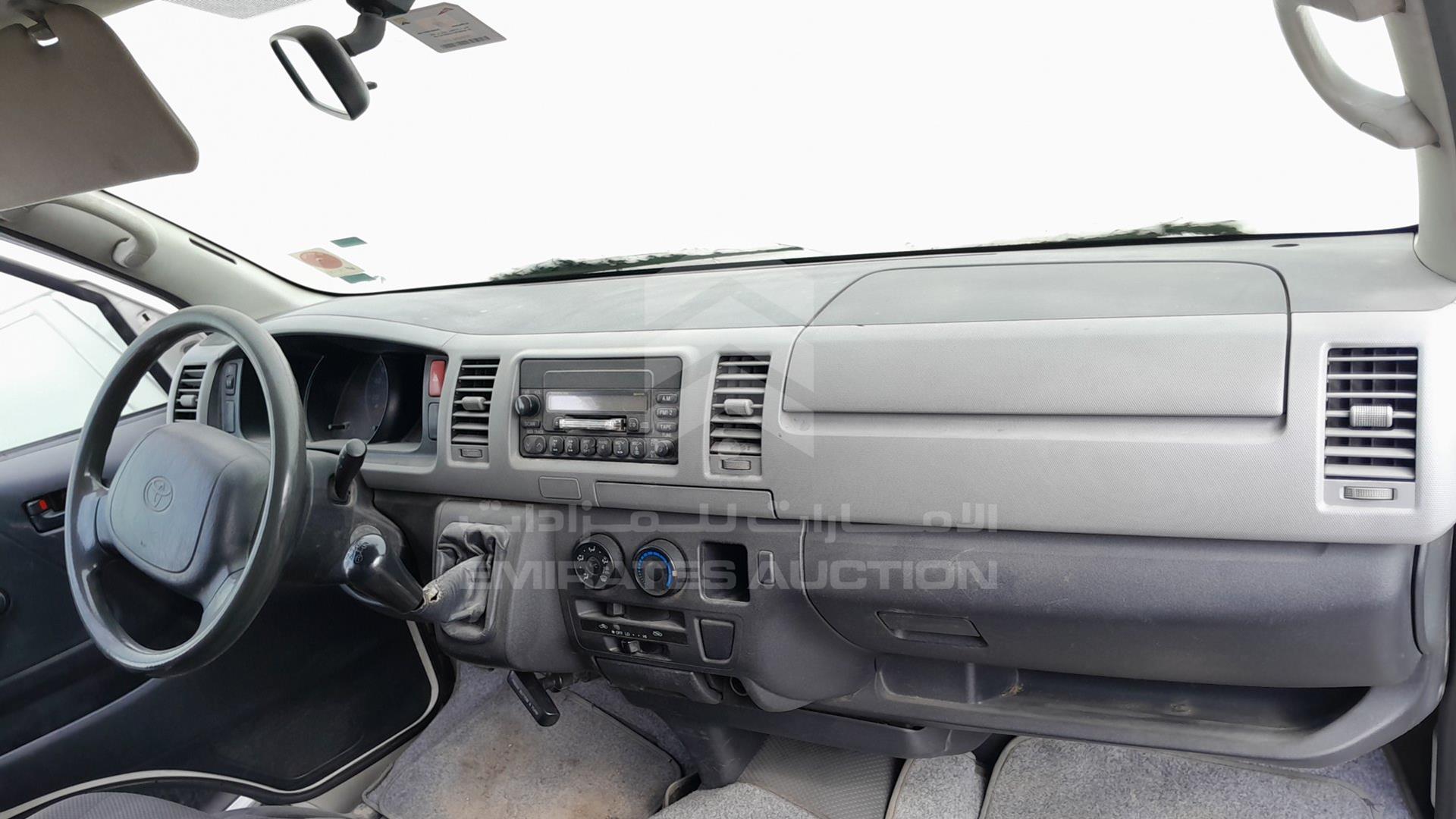 2011 TOYOTA HIACE VIN: JTFHX02P0B0055986