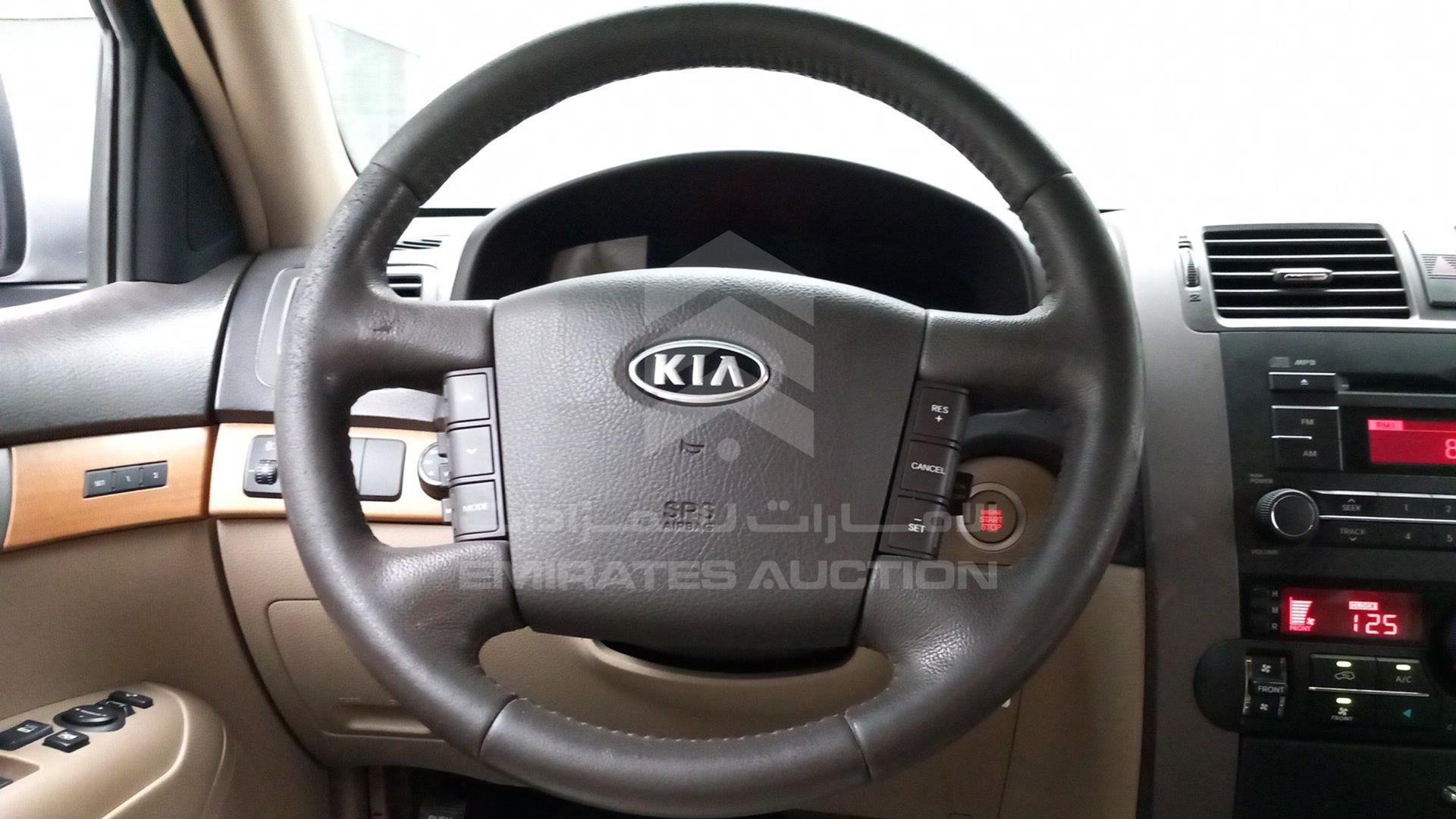 2013 KIA MOHAVE VIN: KNAKN8110D5098632