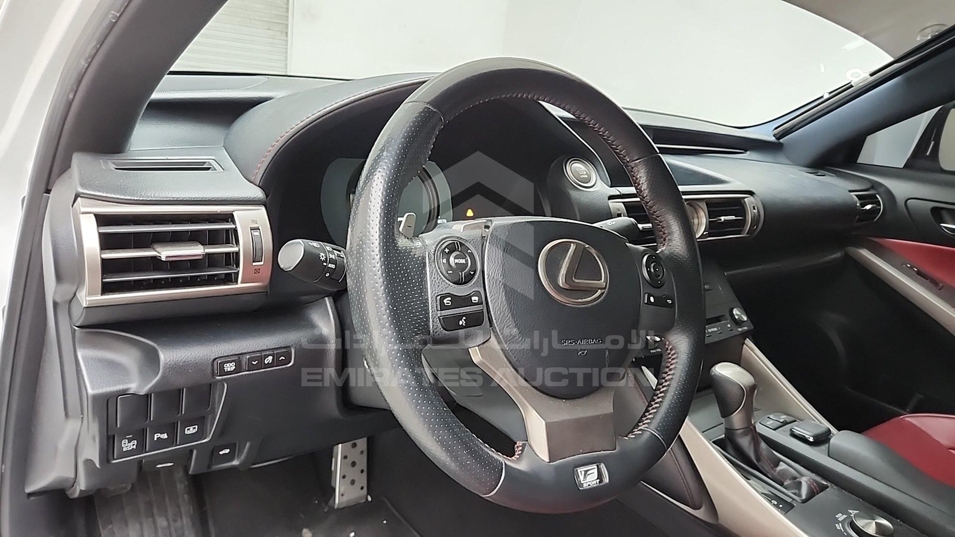 2015 LEXUS IS 350 VIN: JTHBE5D22F5014818