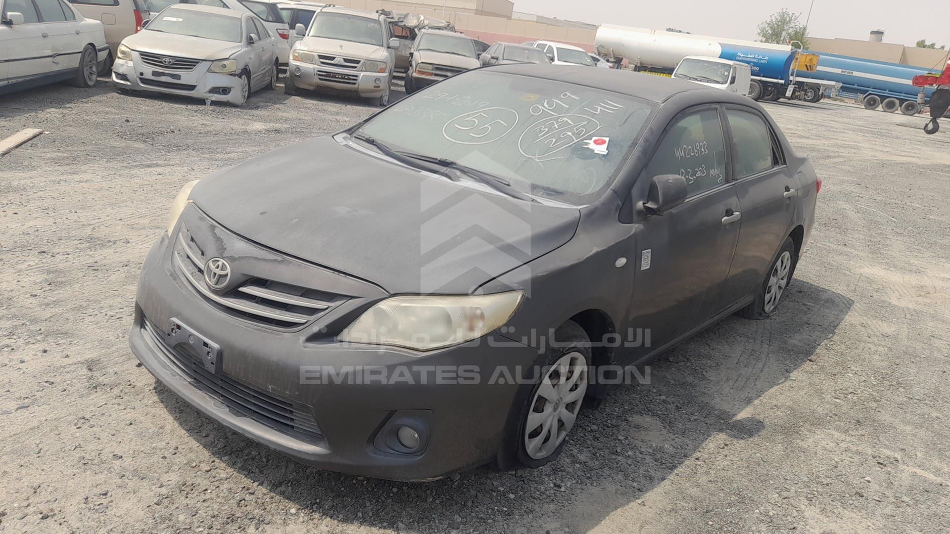 2011 TOYOTA COROLLA VIN: RKLBC42E8B4502575