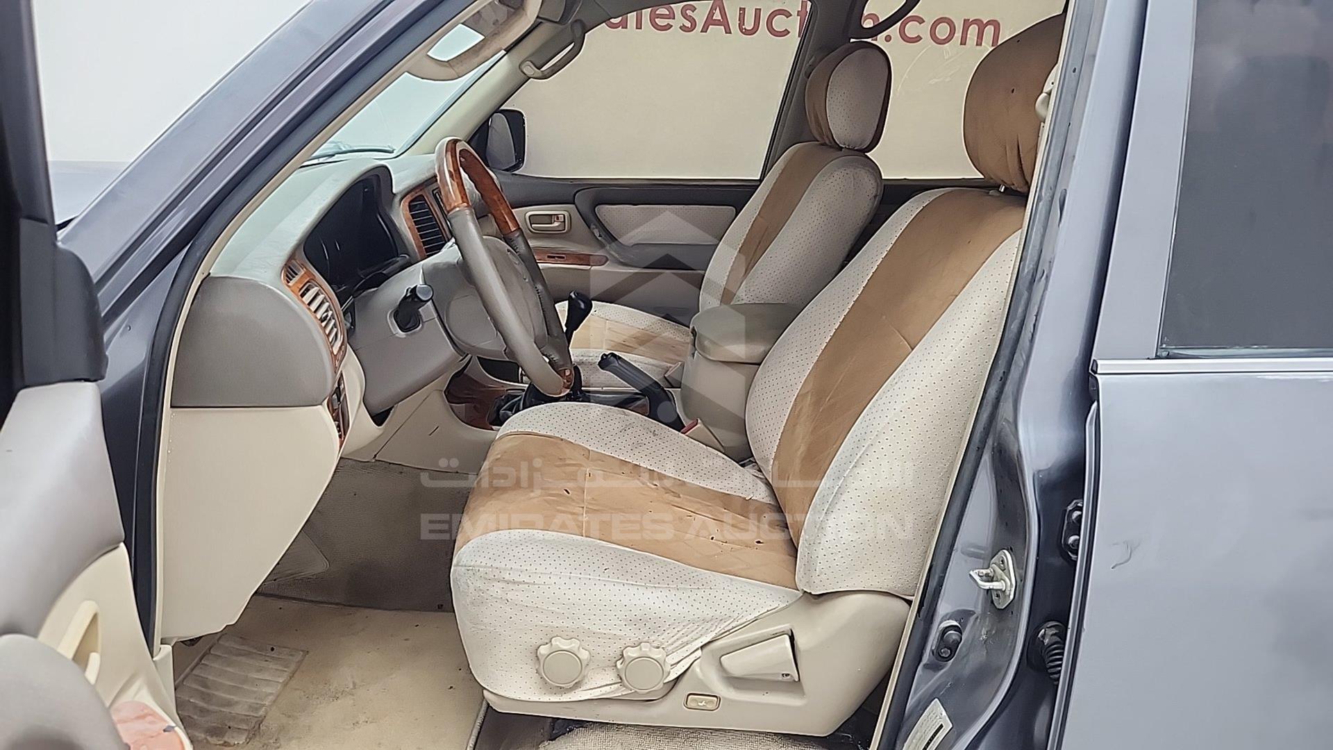 2000 TOYOTA LAND CRUISER VIN: JT3HJ09J2Y0017426