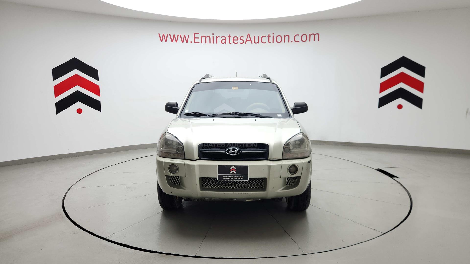 2008 HYUNDAI TUCSON VIN: KMHJM81B78U821197