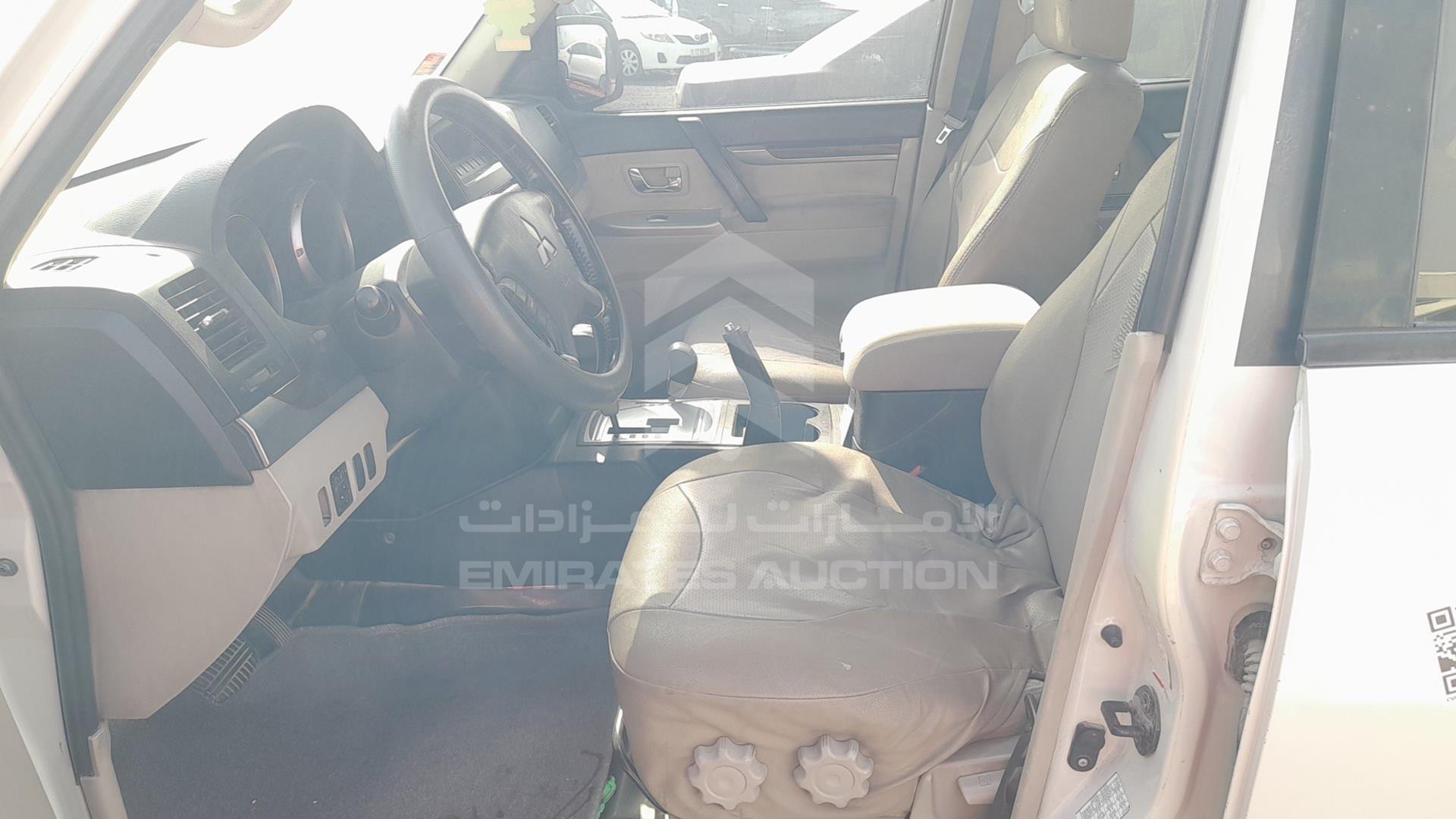 2012 MITSUBISHI PAJERO VIN: JMYLRV95WCJ704546
