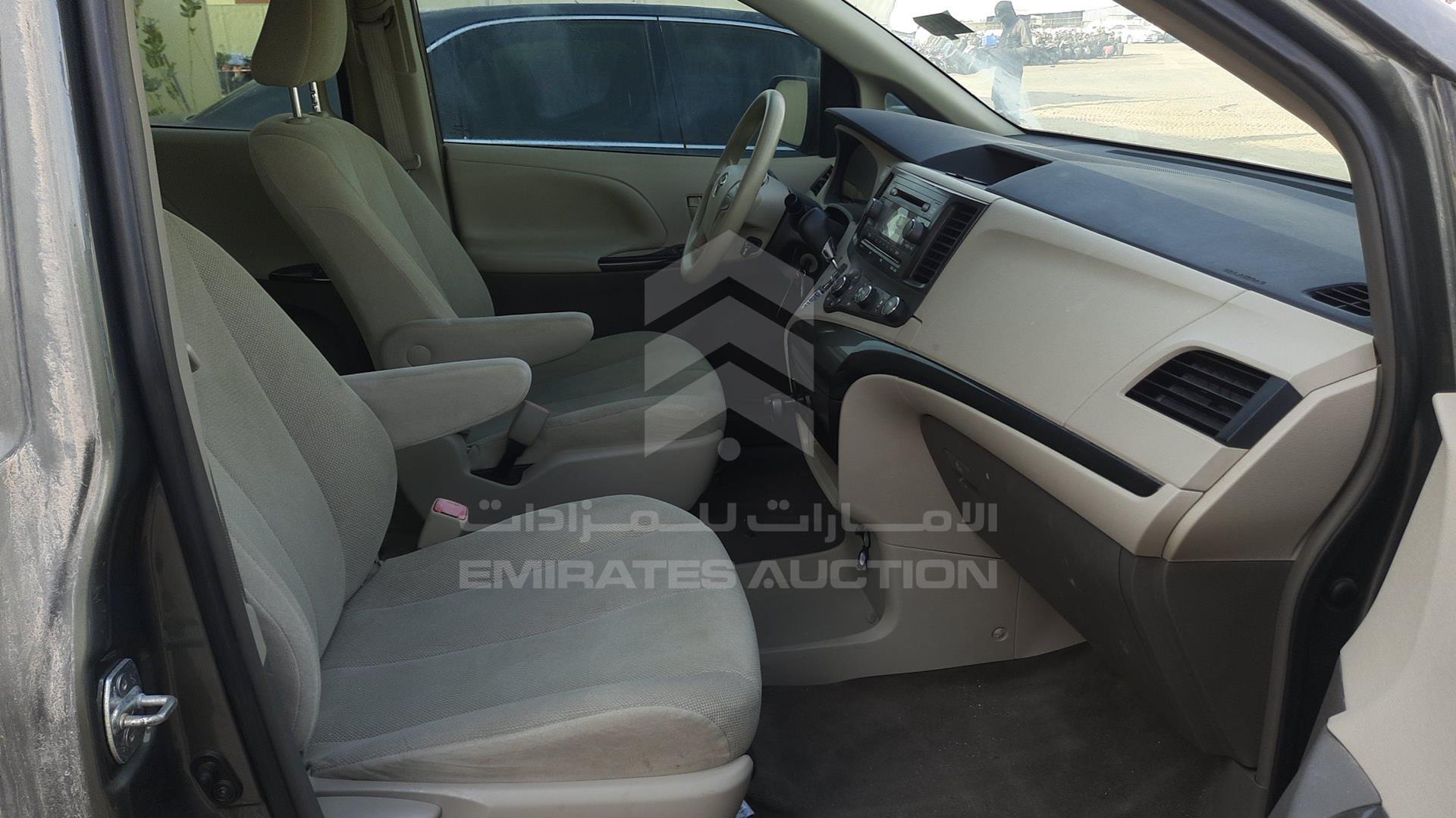 2013 TOYOTA SIENNA VIN: 5TDZK3DCXDS398733