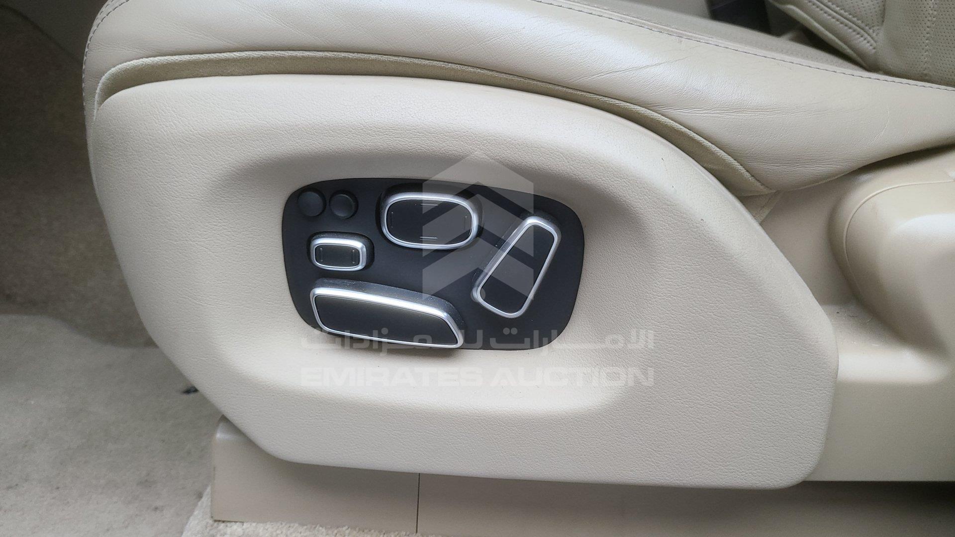 SALGA2EF5FA224915 - 2015 Range Rover Vogue - #428794