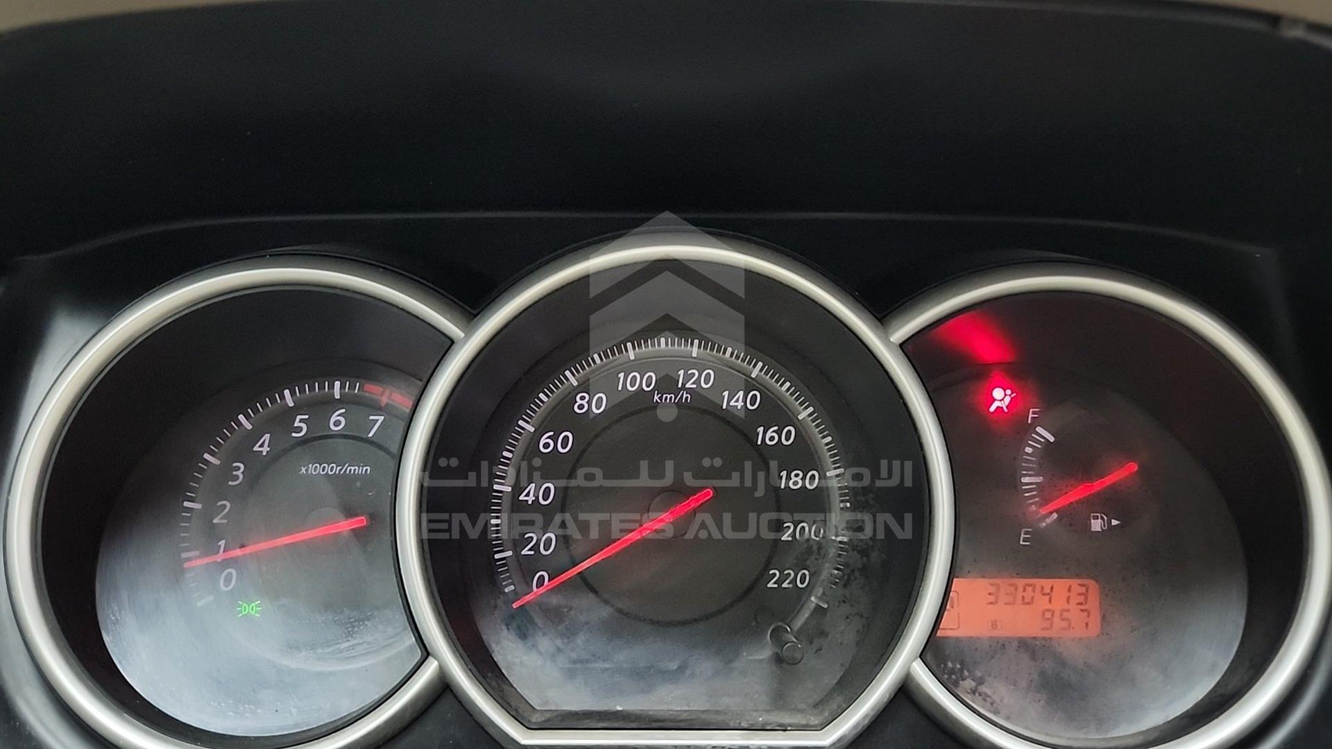 2011 NISSAN TIIDA VIN: 3N1BC1C73BL386856