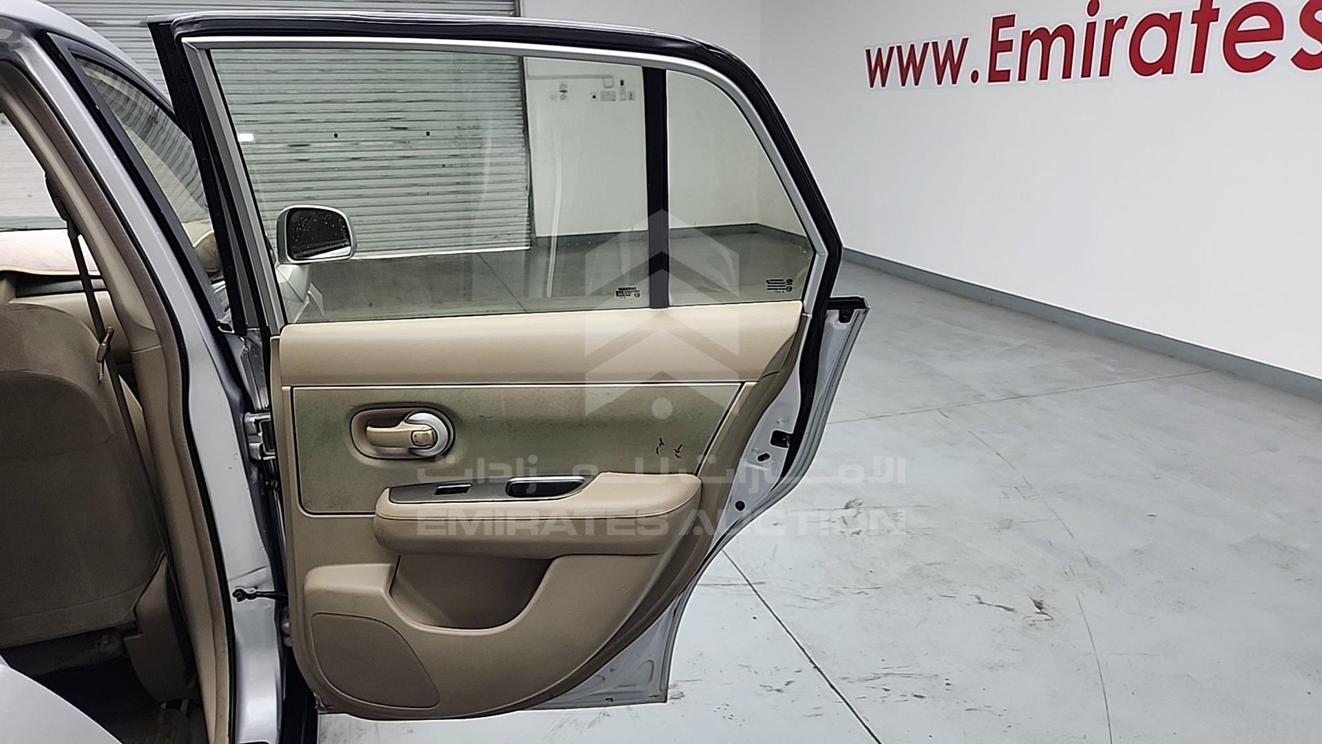 2011 NISSAN TIIDA VIN: 3N1BC1A62BL383991
