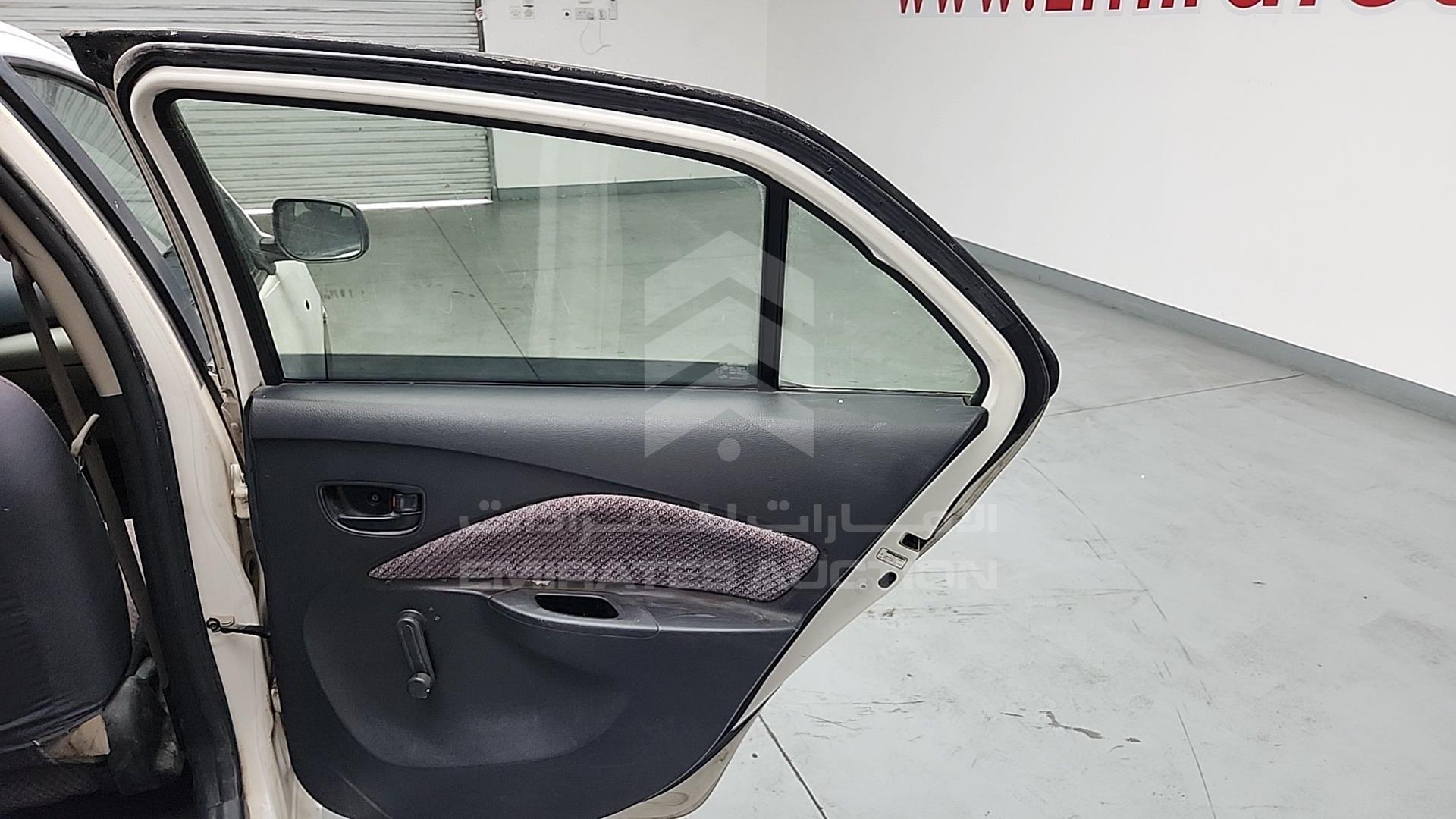 2008 TOYOTA YARIS VIN: JTDBW923181102755