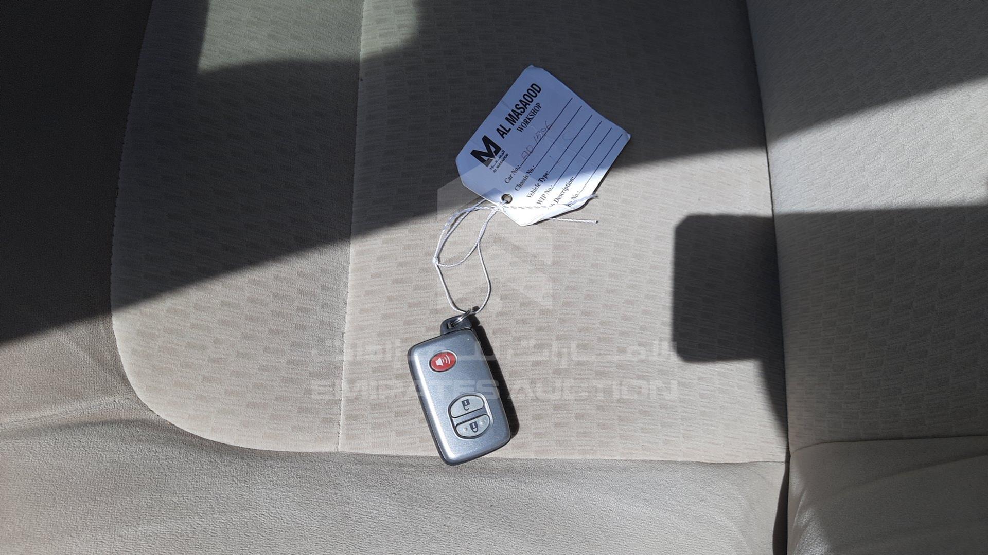 2014 TOYOTA LAND CRUISER VIN: JTMDU09J9E5082015