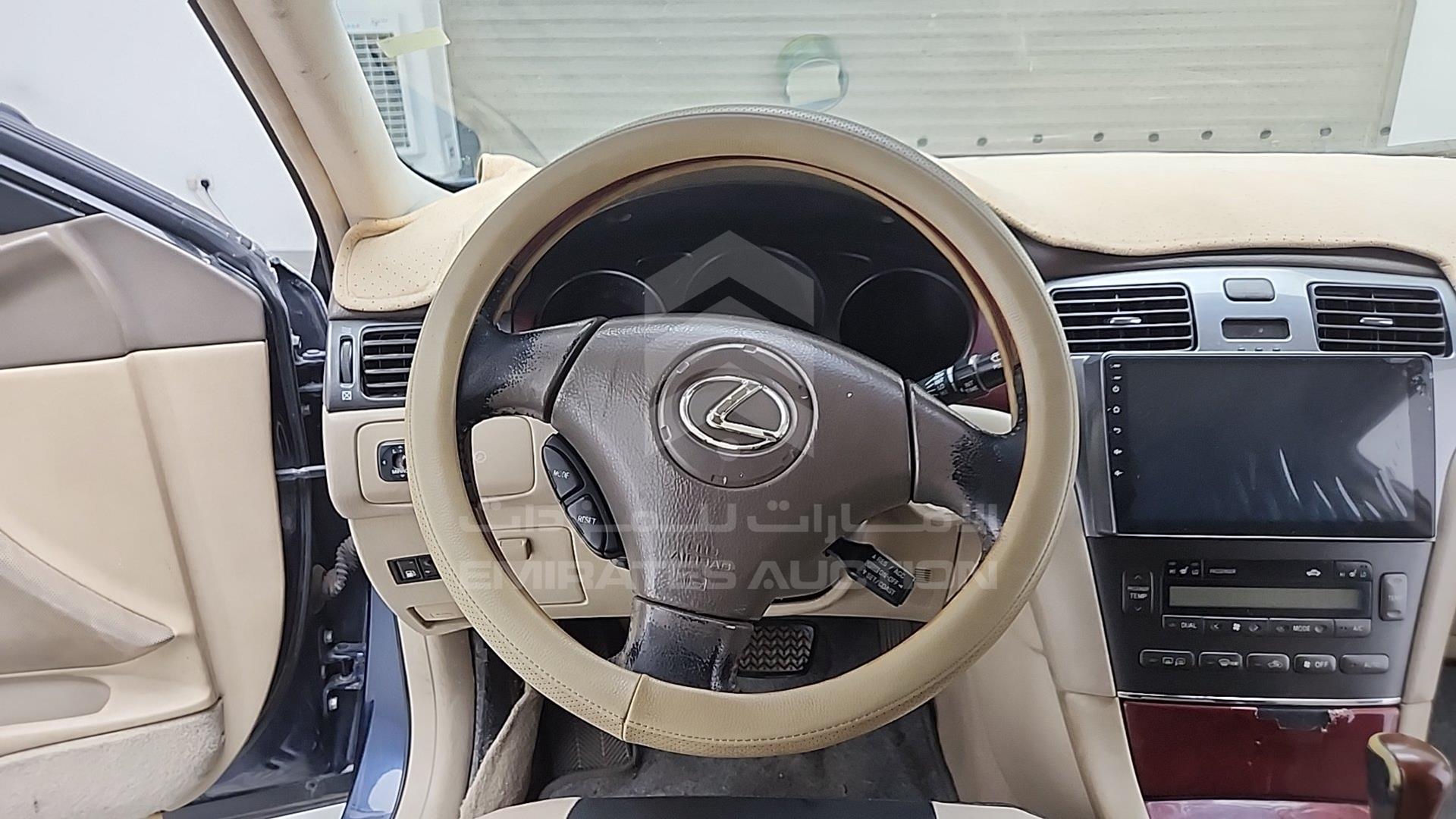 2003 LEXUS ES 300 VIN: JTHBF30G130143631