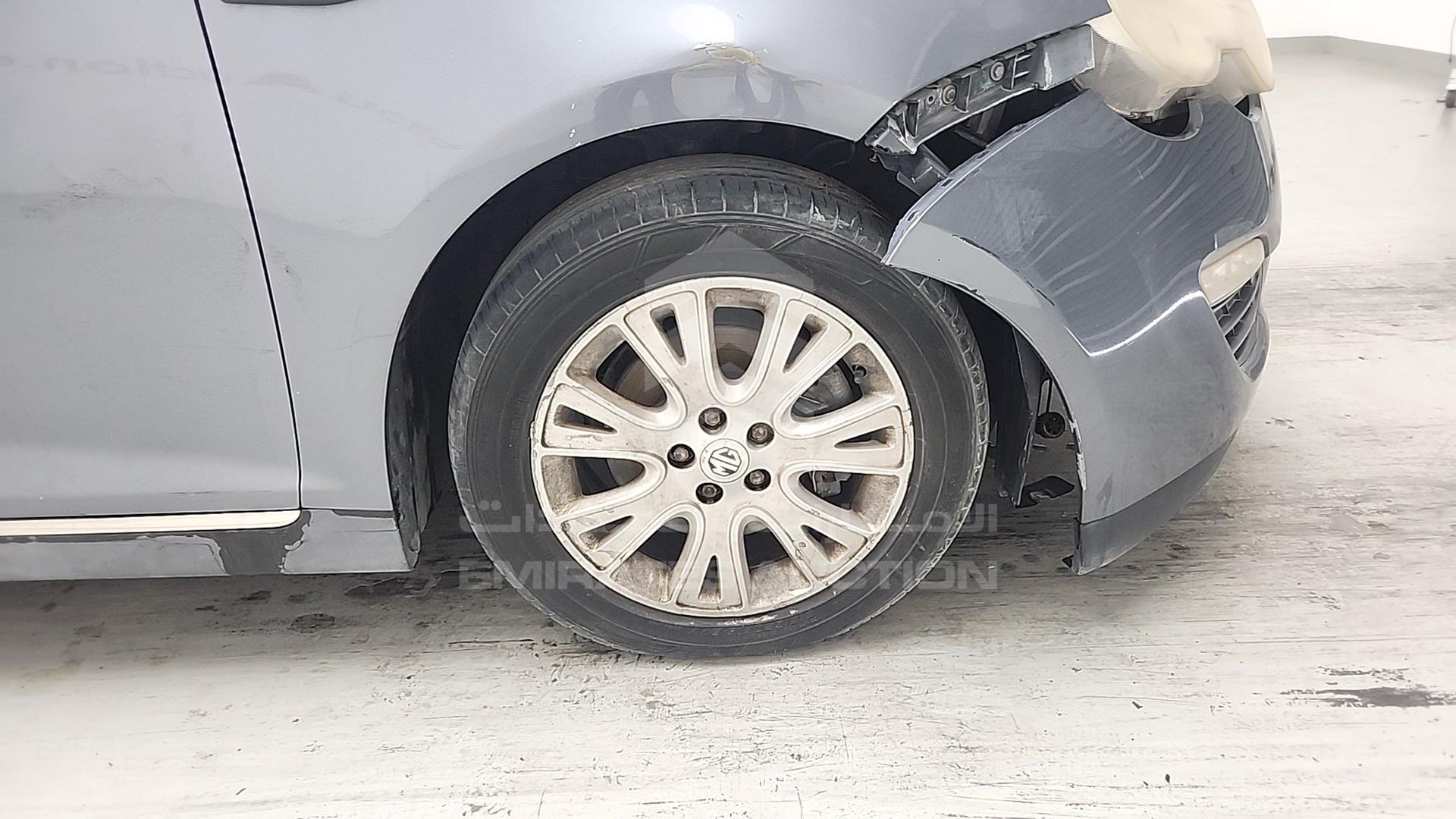 2014 SAIC MG 550 VIN: LSJW26G39ES010057