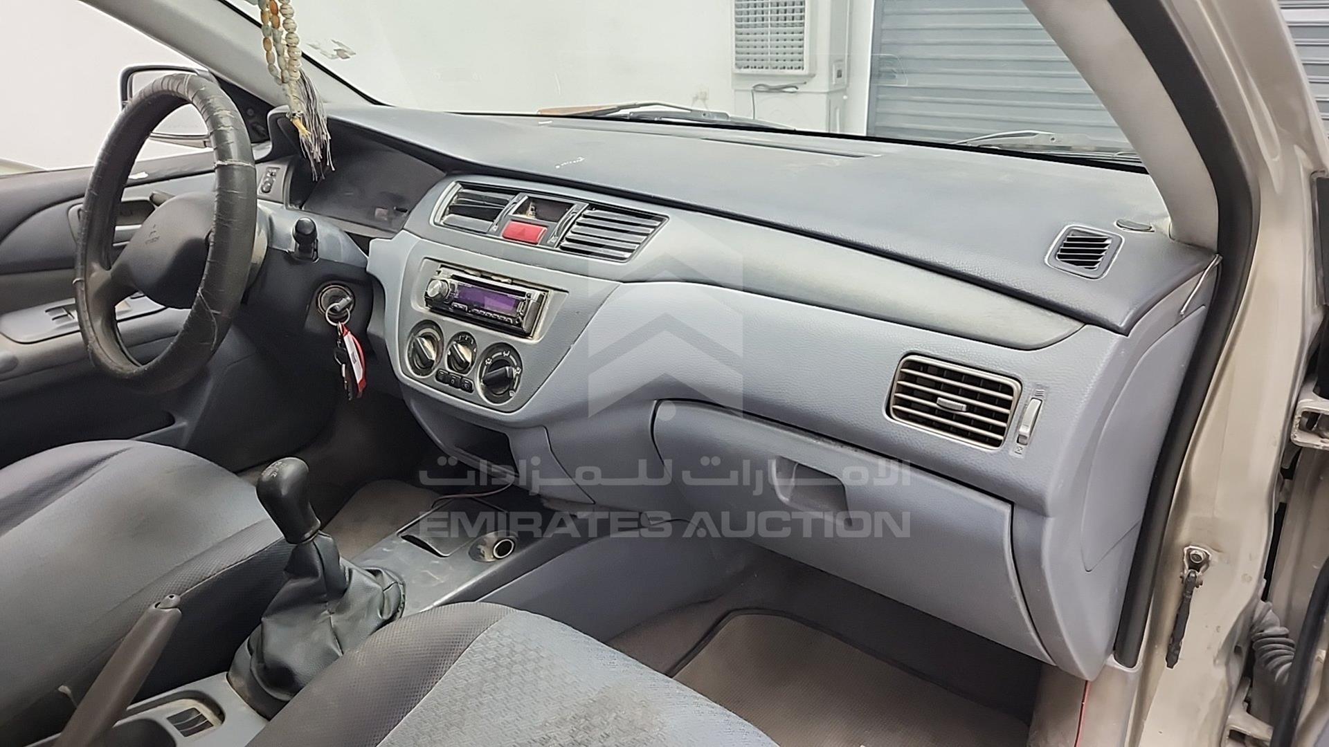 2002 MITSUBISHI LANCER VIN: JMYSNCS1A2U775608