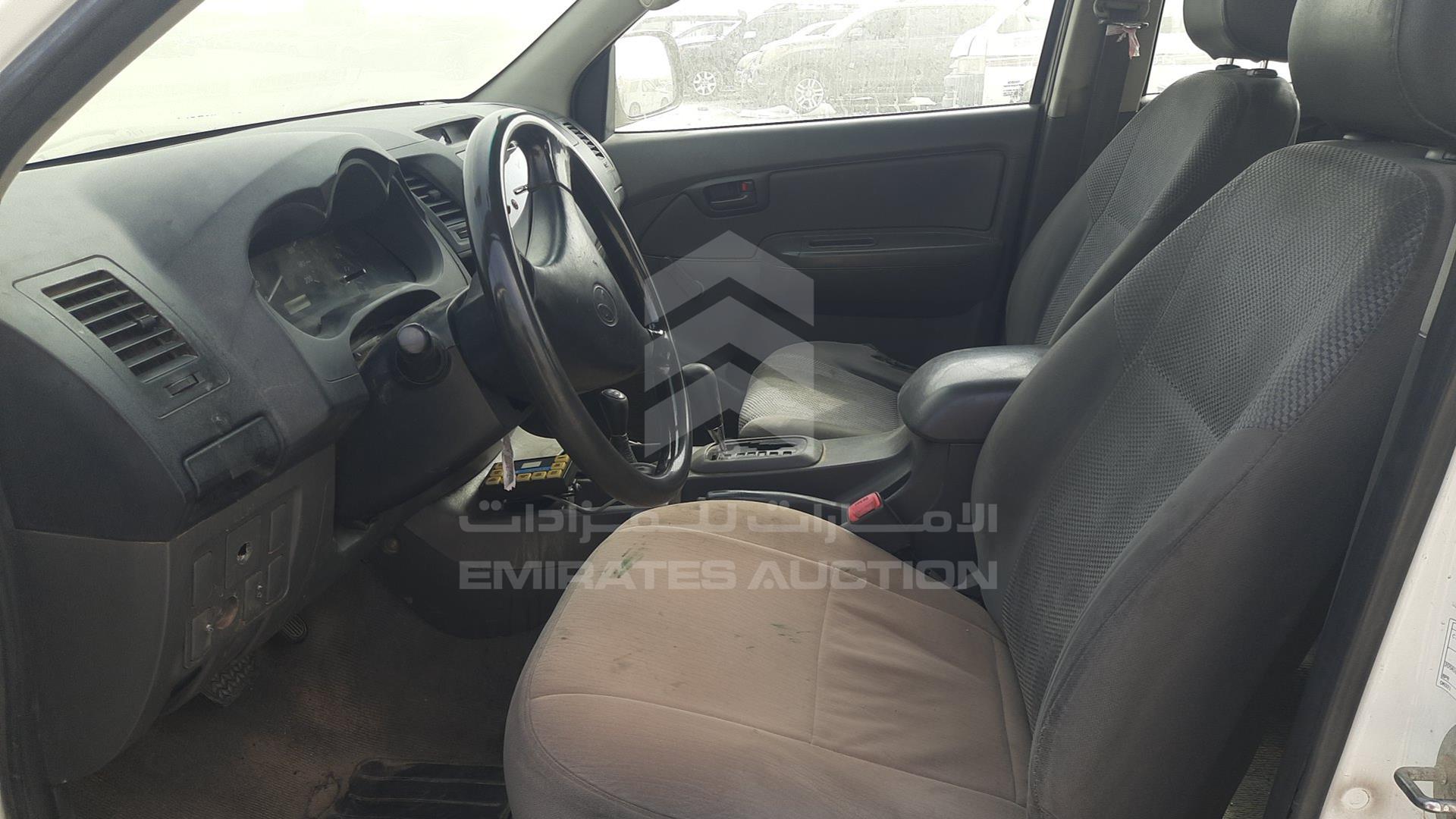 2014 TOYOTA HILUX VIN: MR0FX22G3E1396570