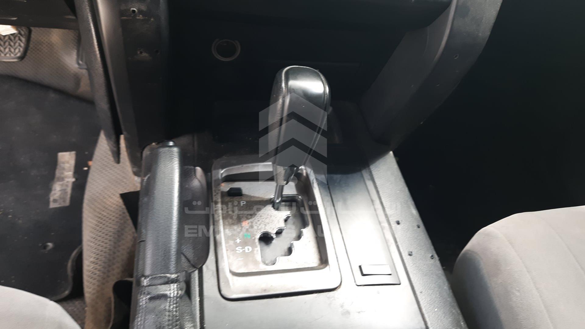 2011 TOYOTA LAND CRUISER VIN: JTMDU09J3B4043695