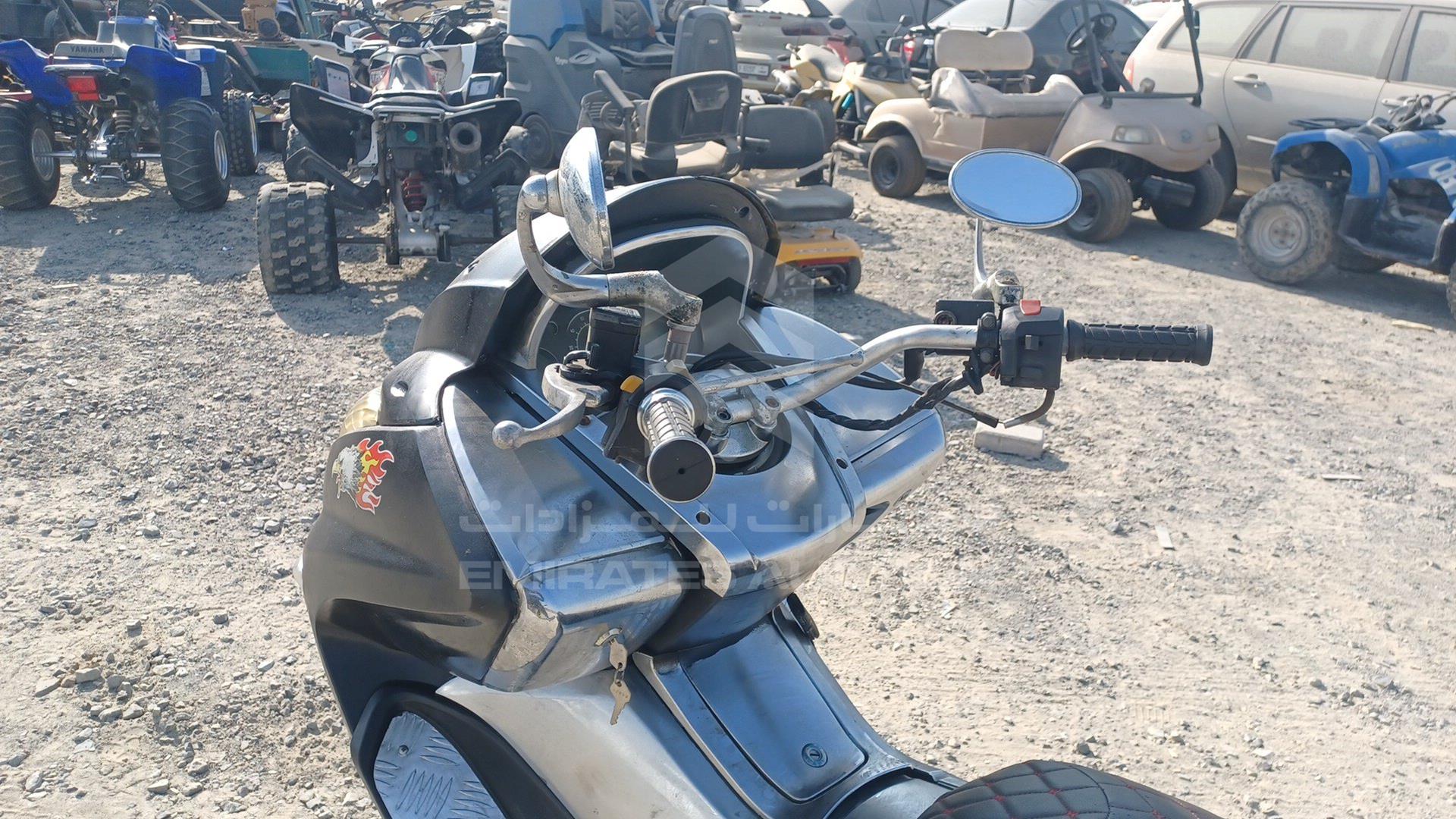 0 MOTORBIKE --- VIN: Z432150021
