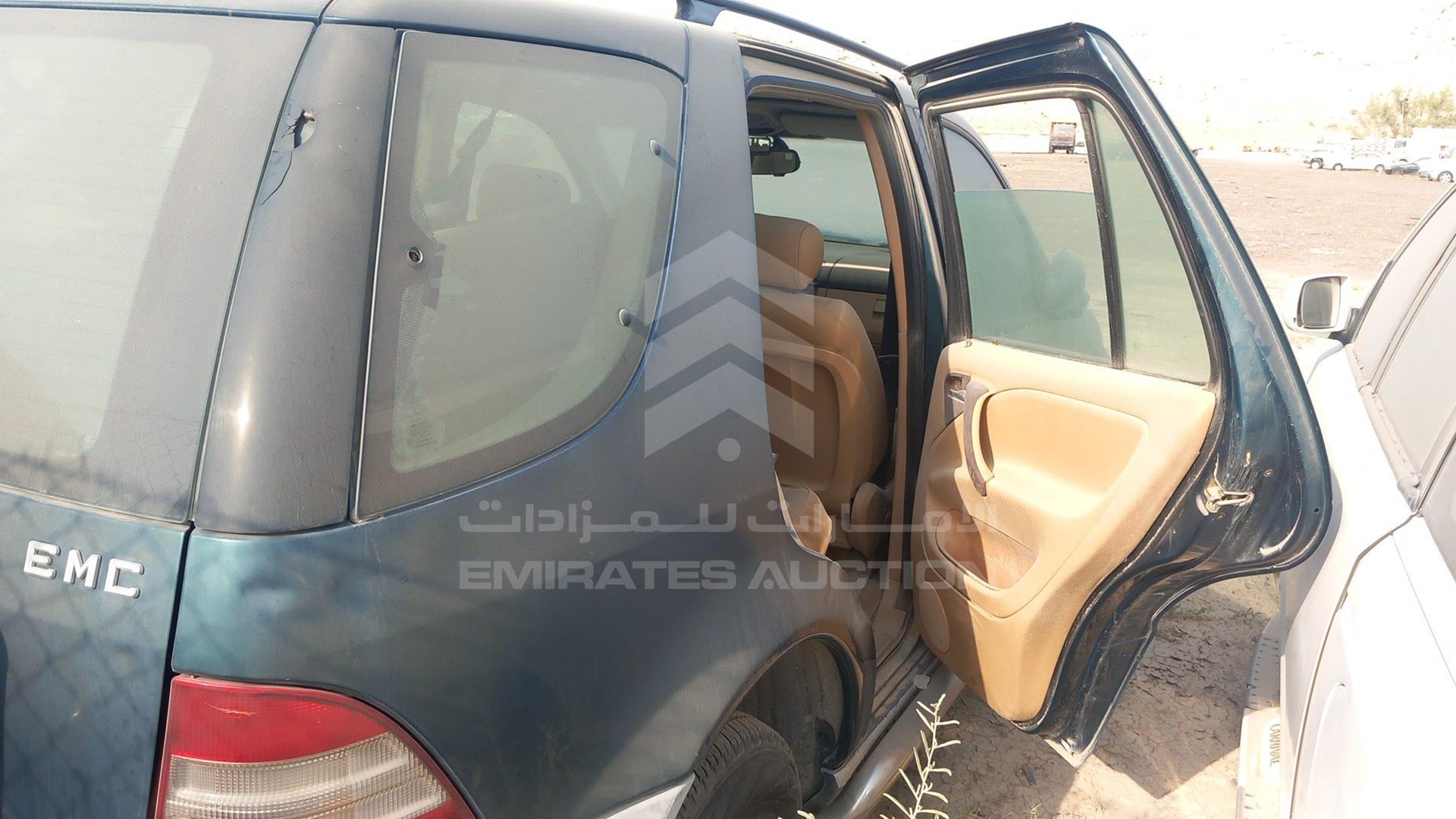 0 MERCEDES --- VIN: WDC1631541A062888