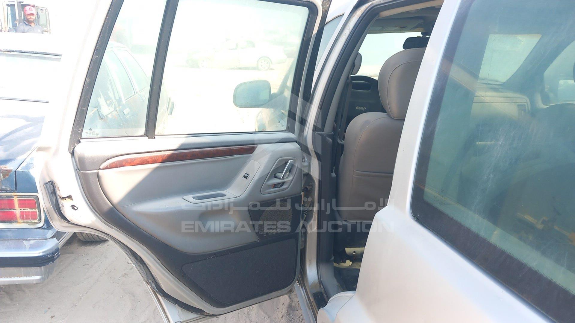 2004 JEEP GRAND CHEROKEE VIN: 1J8G268J54Y106954