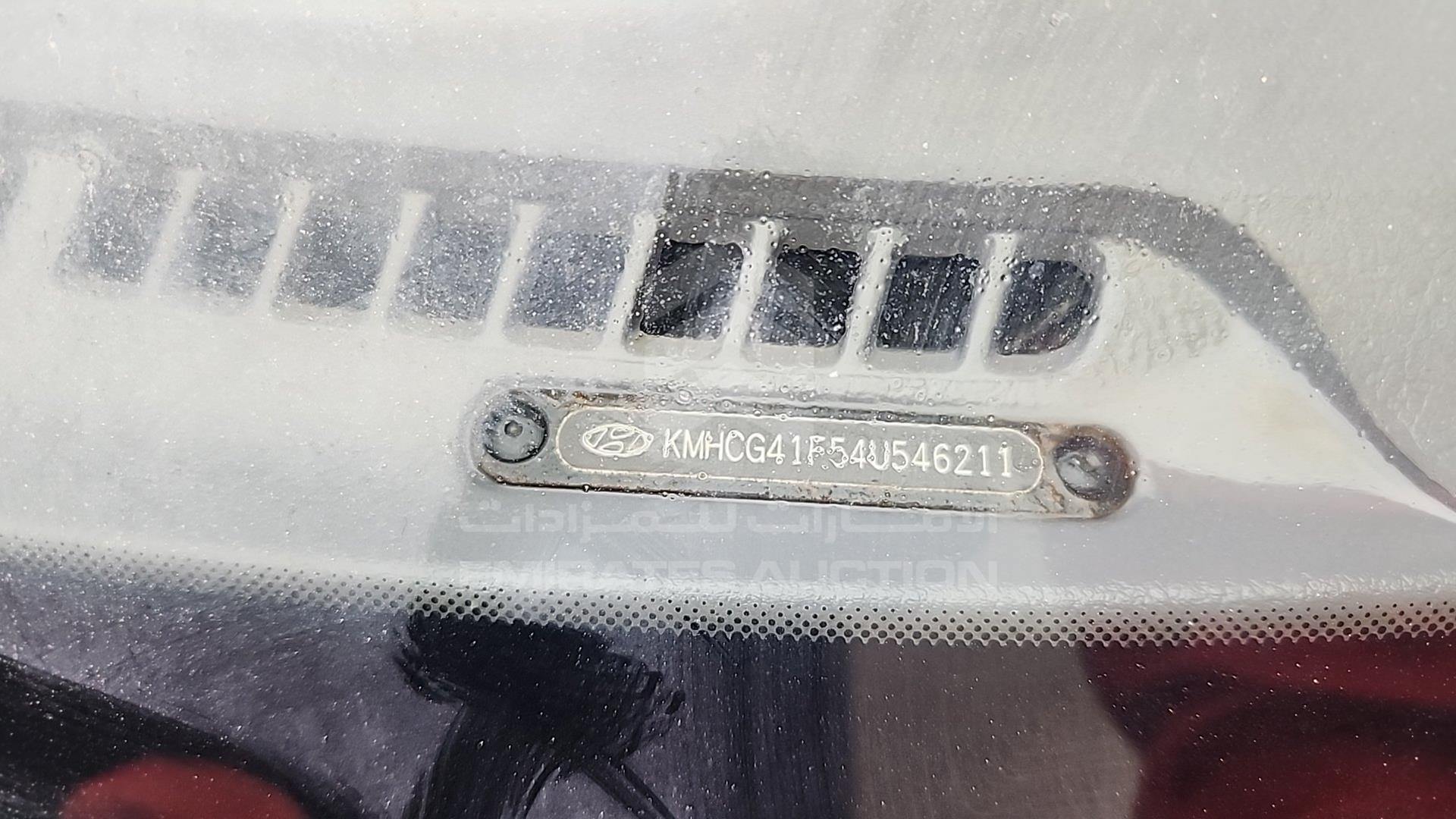 2004 HYUNDAI ACCENT VIN: KMHCG41F54U546211