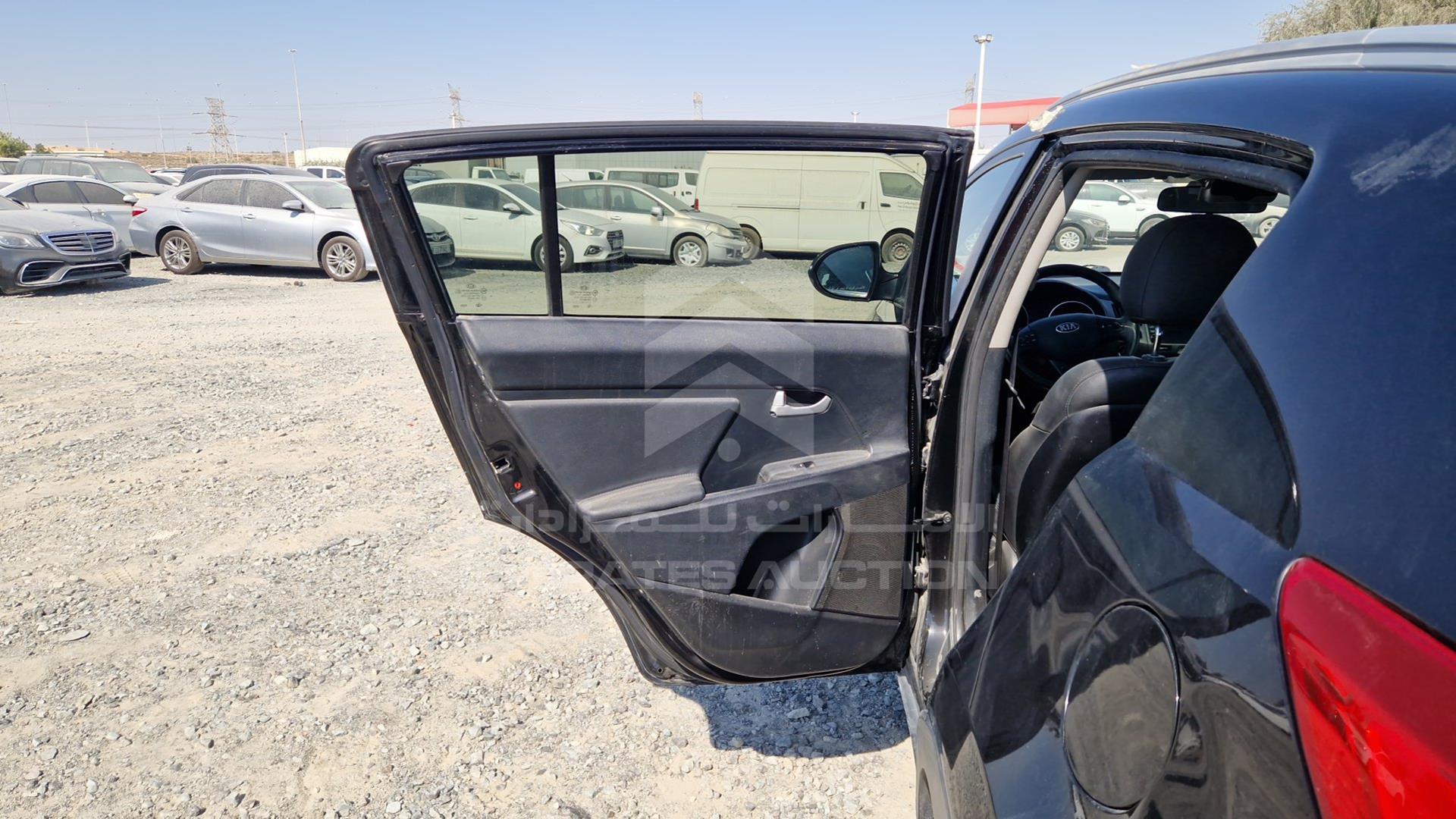 2015 KIA SPORTAGE VIN: KNAPC8121F7634533