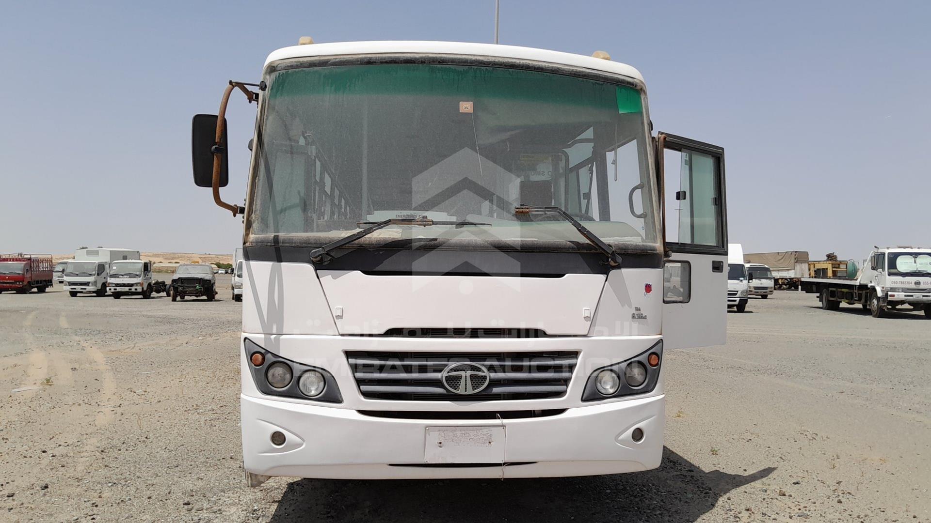 2016 TATA BUS VIN: MAT449253G0L01644