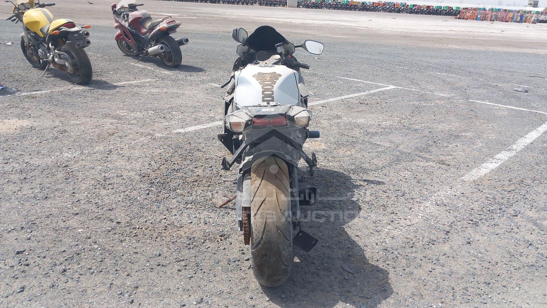 2013 SUZUKI MOTORBIKE VIN: JS1GN7FA9D2100708