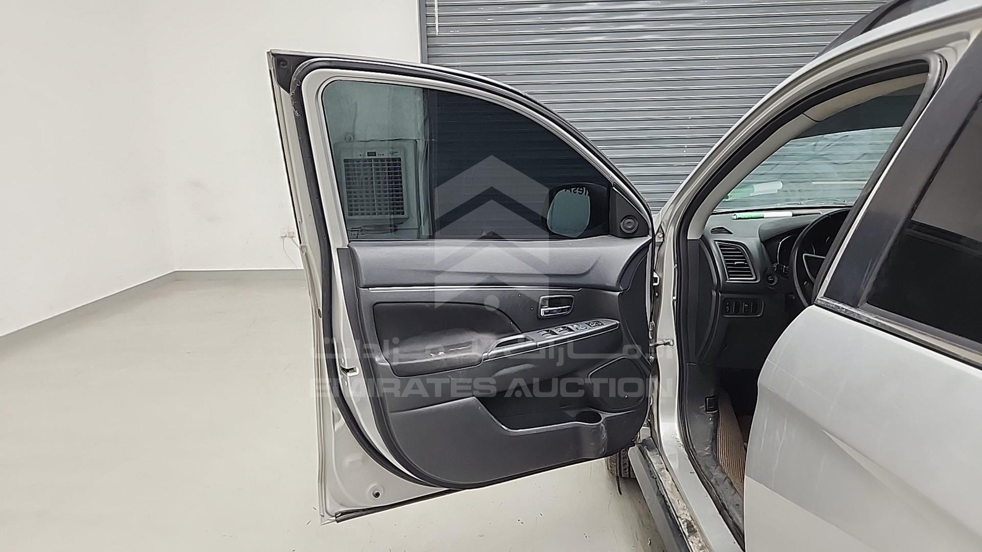2013 MITSUBISHI ASX VIN: 4P3XTGA2WDE805505