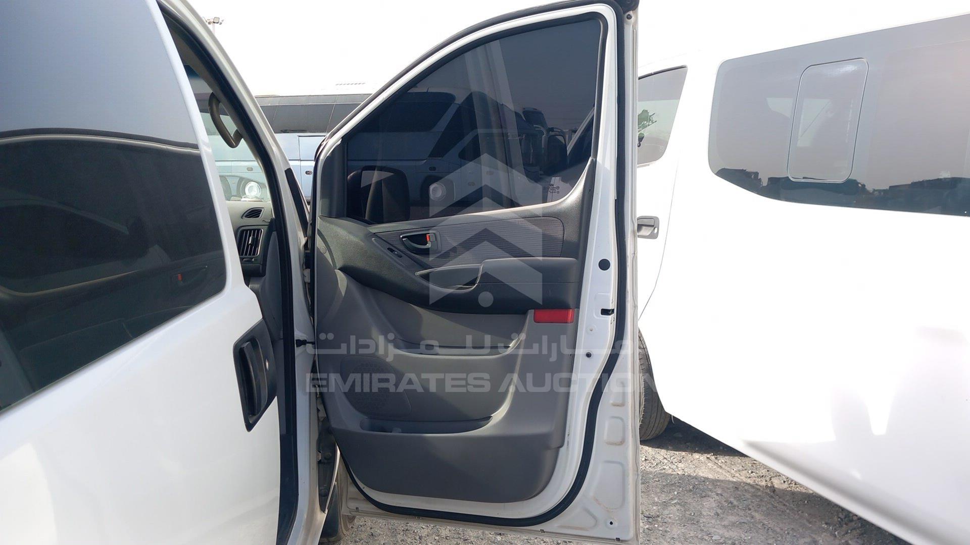 2012 HYUNDAI H1 VIN: KMJWA37R0CU455693