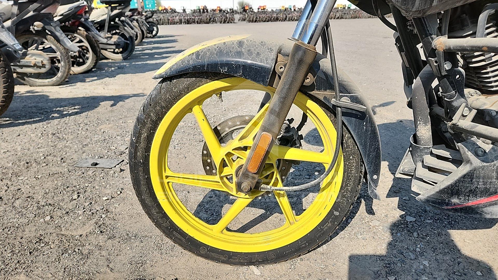 2021 BAJAJ 150 CC VIN: MD2A11CXXMCB17327