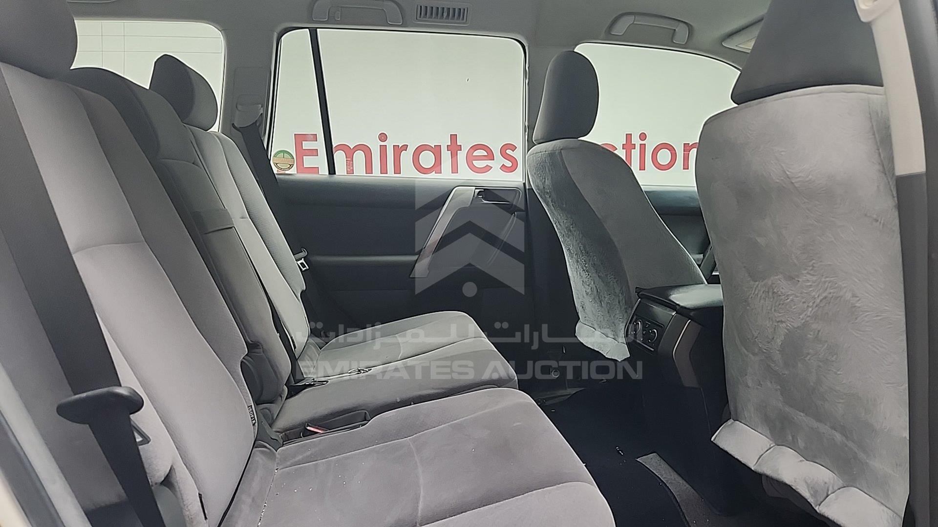 2011 TOYOTA PRADO VIN: JTEJU9FJ9B5018625