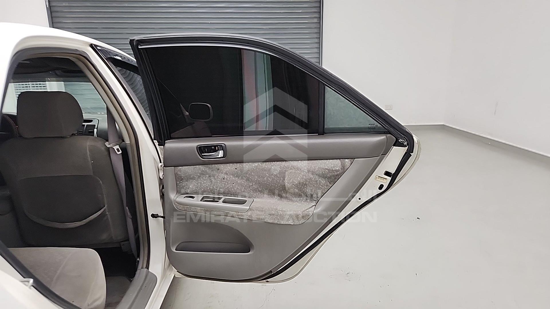 2004 TOYOTA CAMRY VIN: 6T1BE33KX4X467674