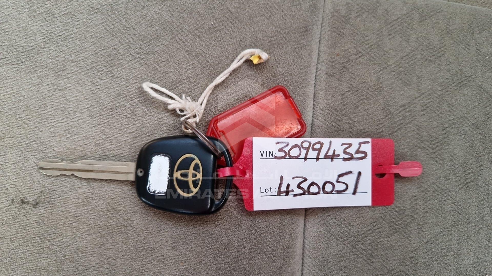 2004 TOYOTA COROLLA VIN: JTDBR23E343099435