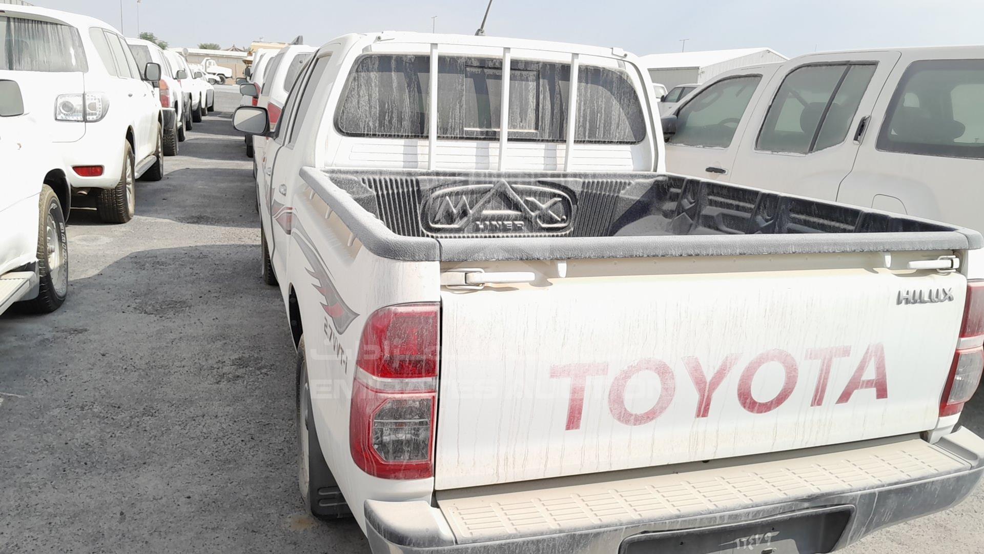 2014 TOYOTA HILUX VIN: MR0EX12G4E2347149