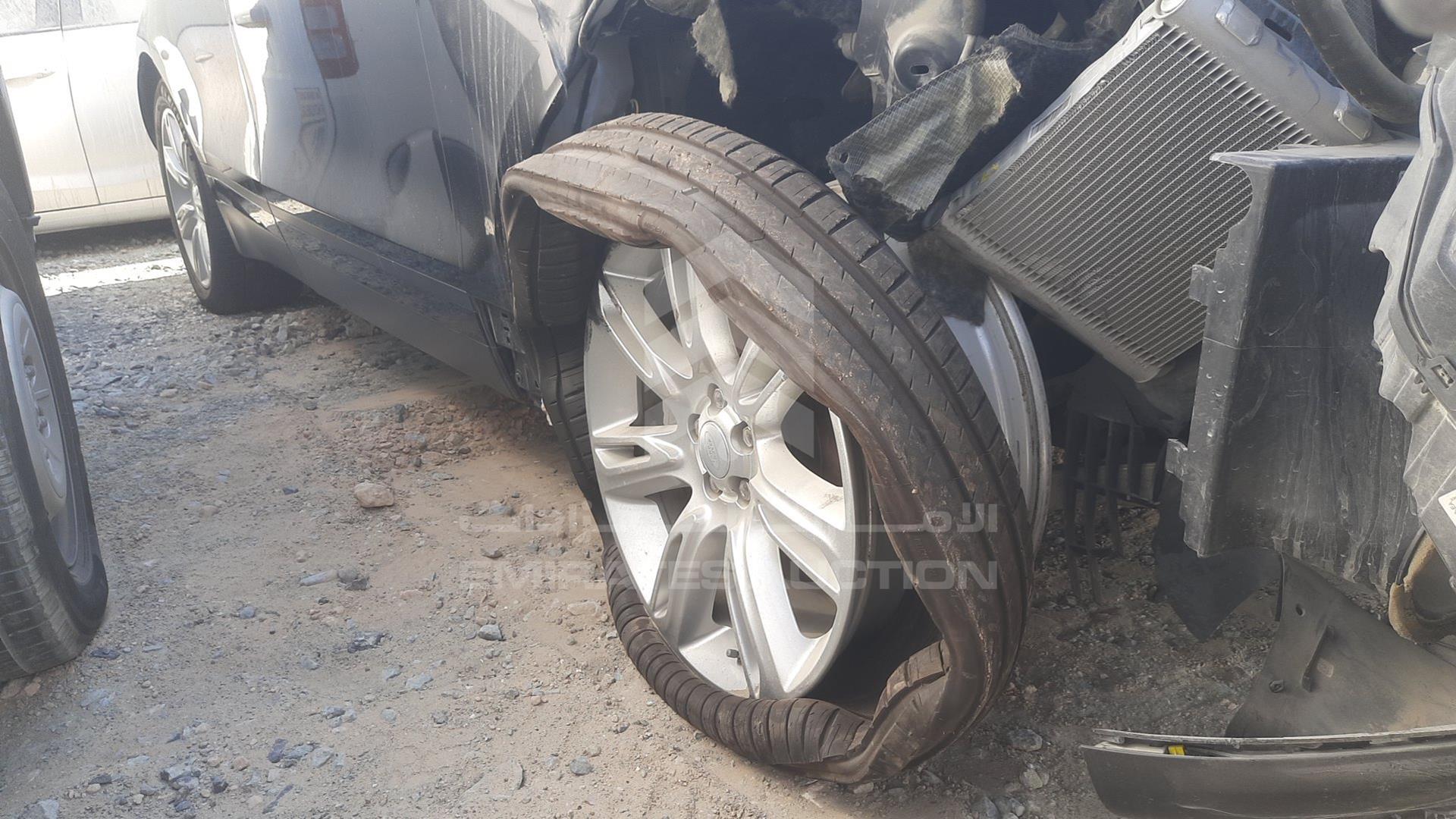 2020 RANGE ROVER VELAR VIN: SALYA2BX4LA259684