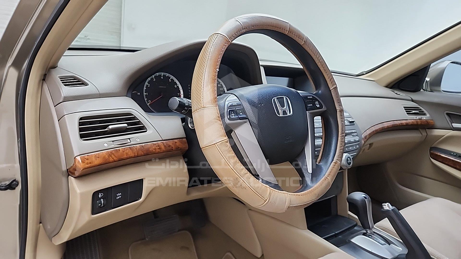 2009 HONDA ACCORD VIN: JHMCP26719C403276