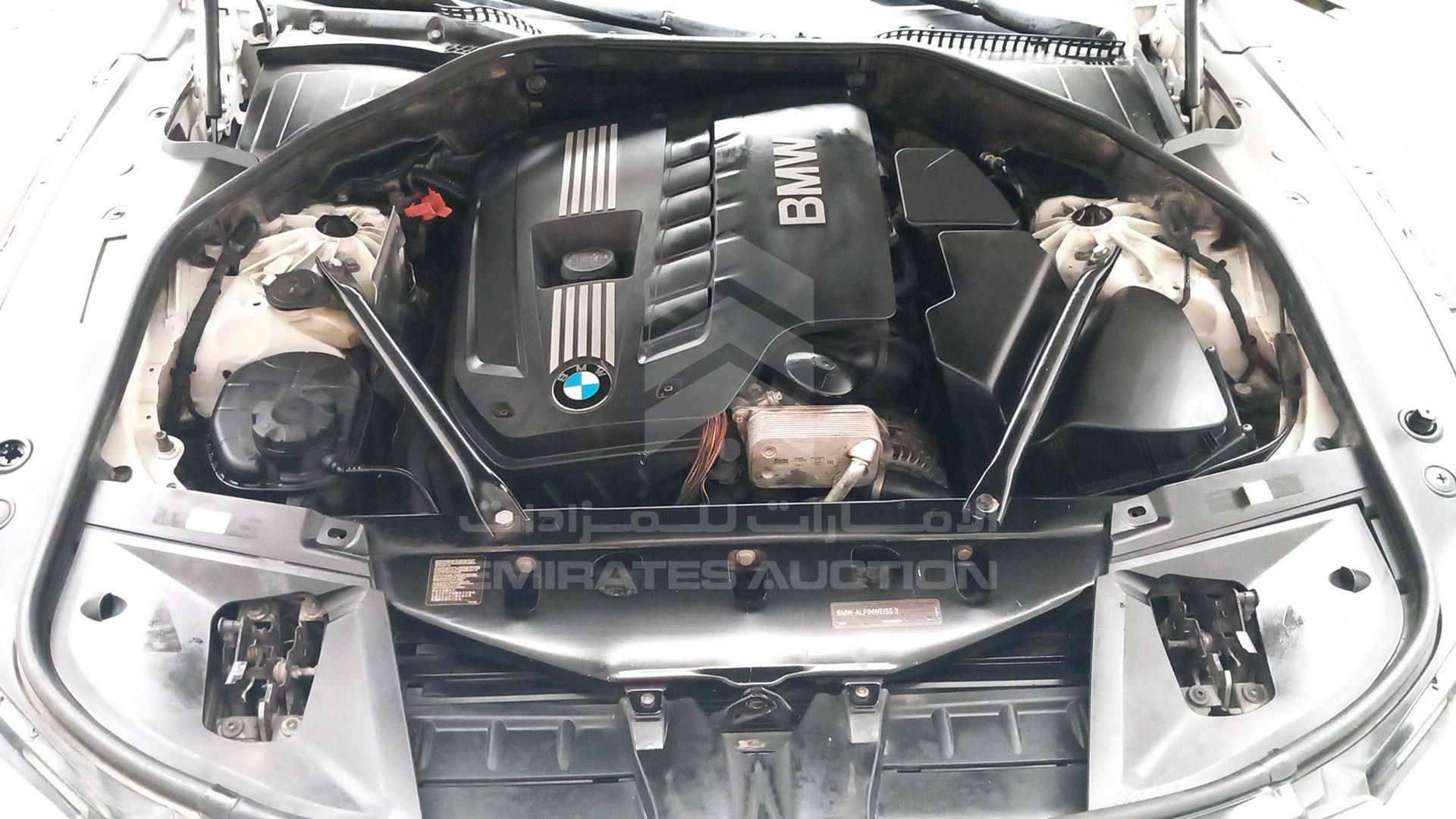 2013 BMW 730 VIN: WBAYE2109DDZ45880