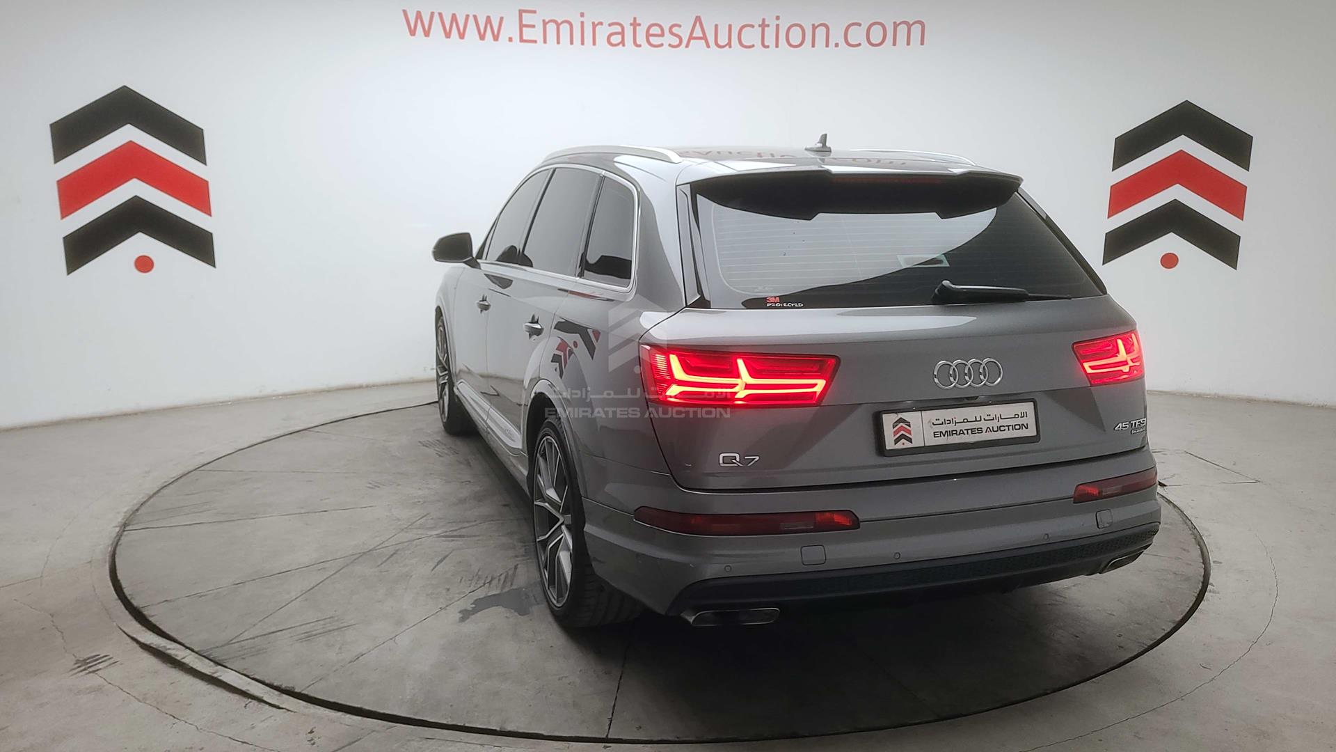 2018 AUDI Q7 VIN: WA1ZZZF73JD015649