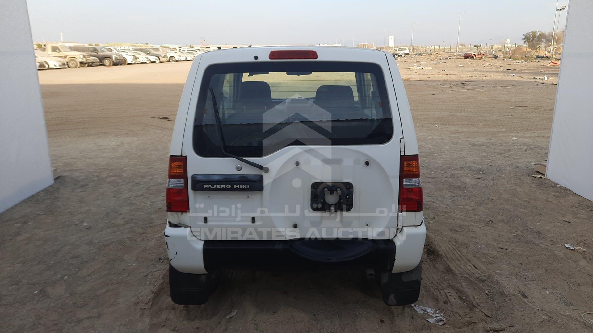 2001 MITSUBISHI PAJERO MINI VIN: H58A0212011