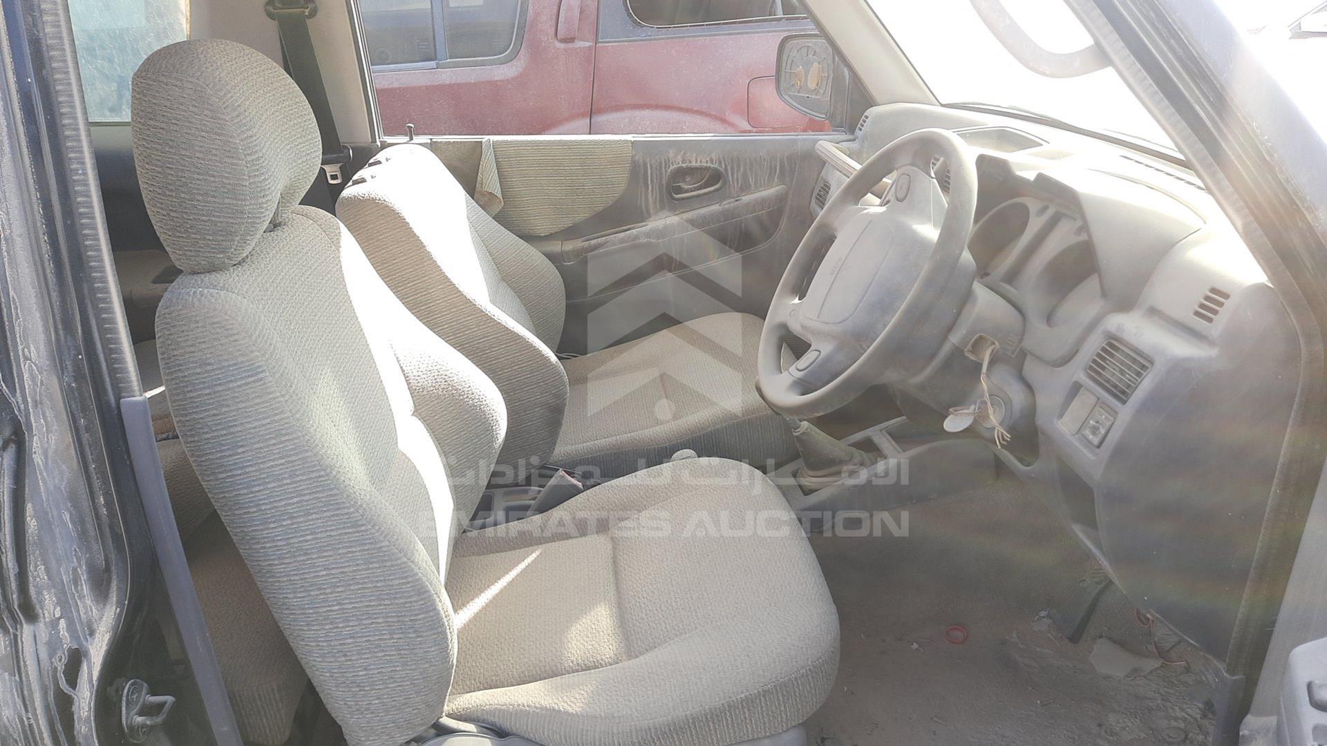 0 MITSUBISHI PAJERO VIN: H57A-0018137