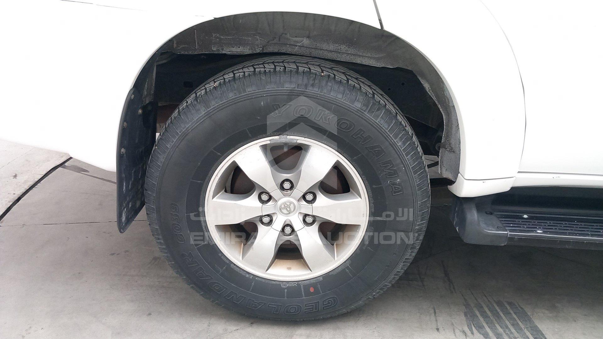 2007 TOYOTA FORTUNER VIN: MHFYU59G477001095