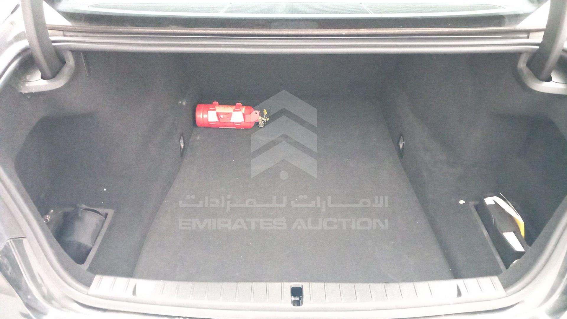 2017 BMW 730 LI VIN: WBA7E0106HG673177
