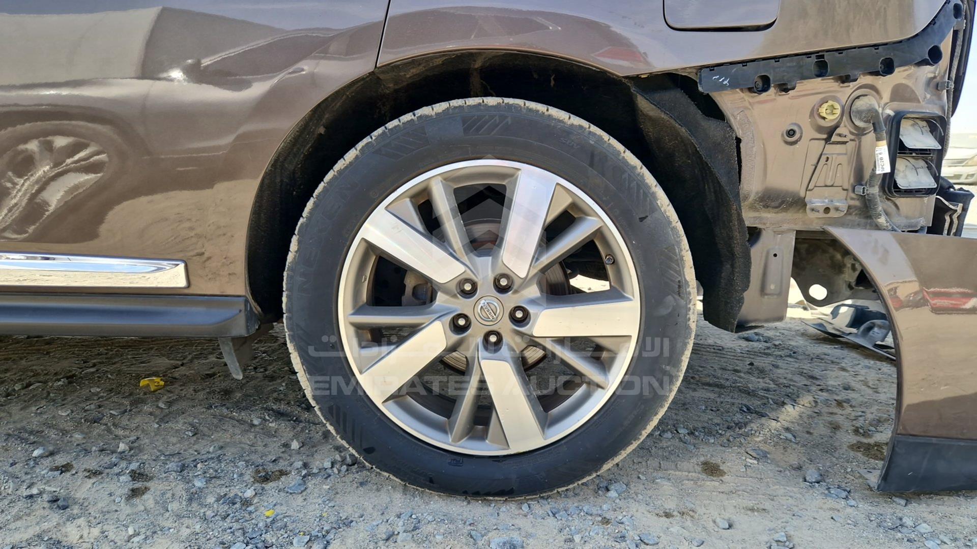 2015 NISSAN PATHFINDER VIN: 5N1AR2M58FC649561