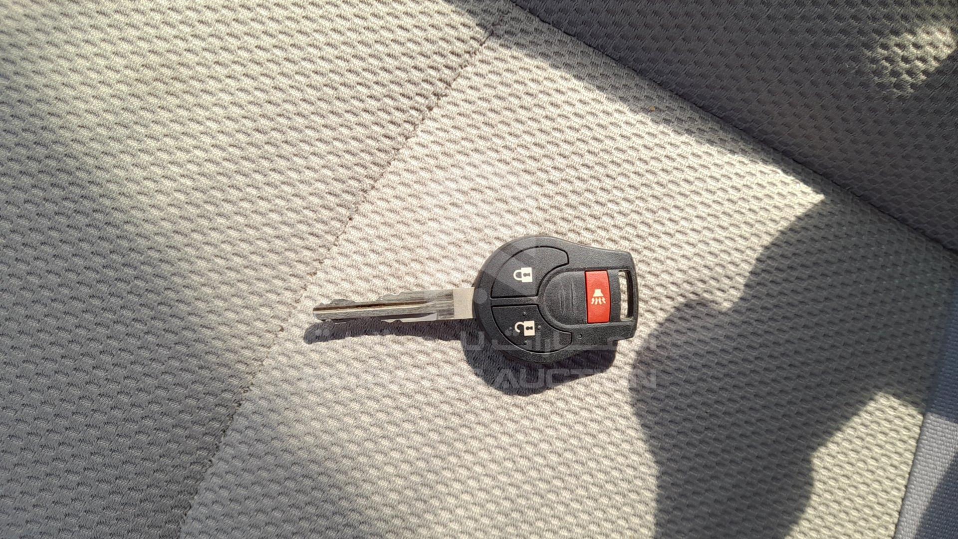 2015 NISSAN TIIDA VIN: MNTBC2C92F6008234