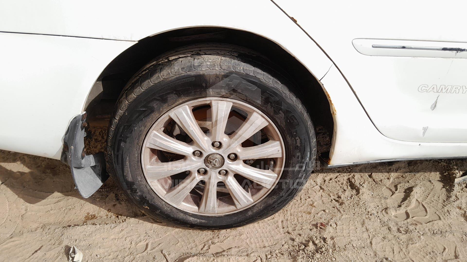 2004 TOYOTA CAMRY VIN: 6T1BE33K54X473107