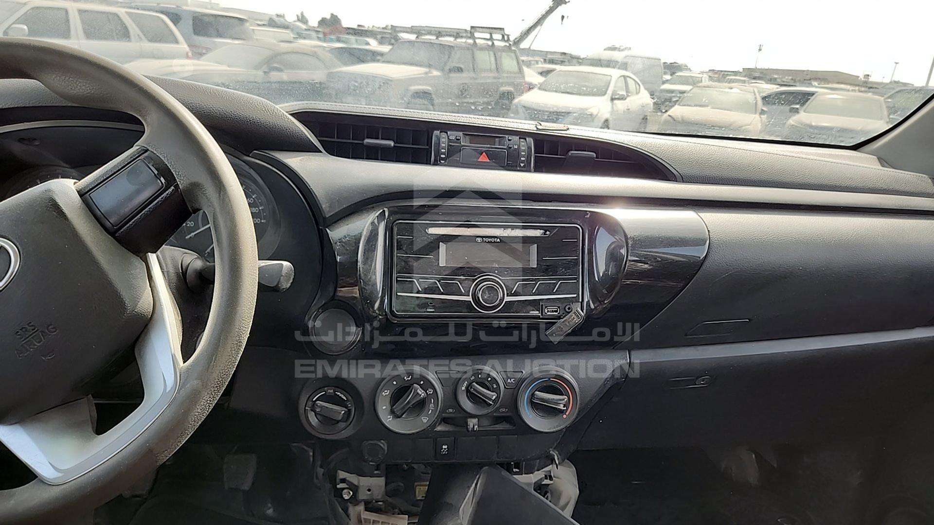 2019 TOYOTA HILUX VIN: MR0DX9CD2K2636430