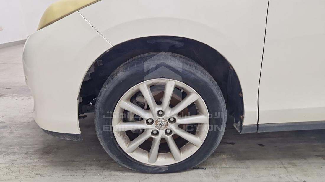 2015 Toyota Previa — Front Left Tyre — Photo 41