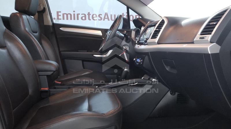 LJ12EKR2XJ4703542 Auction: EmiratesAuction Lot: 406746 LJ12EKR2XJ4703542 JAC S3 2018 RED Photo 32