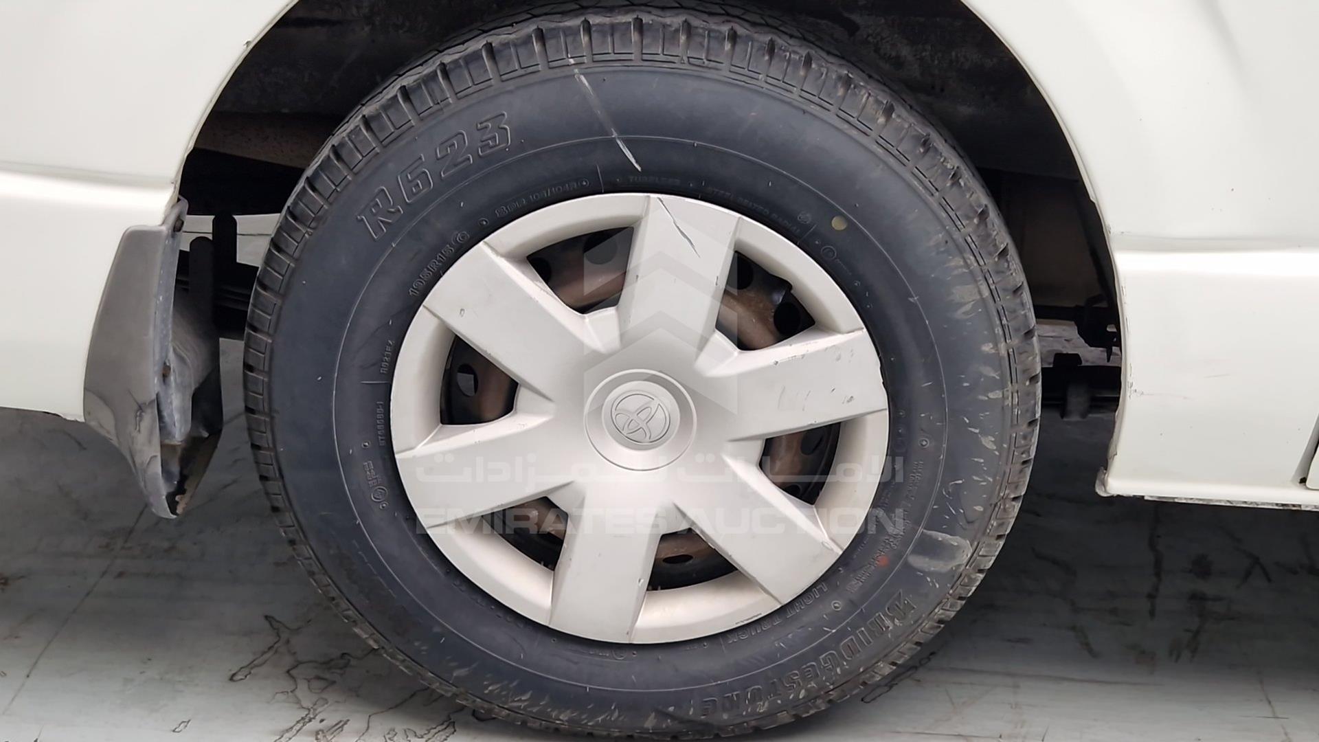 2007 TOYOTA HIACE VIN: JTGJX02P575007665