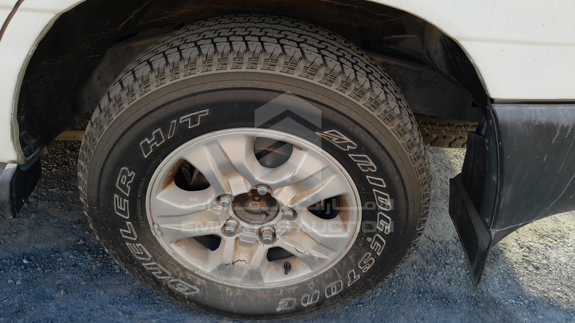 2007 TOYOTA LAND CRUISER VIN: JTGHJ09J377006875