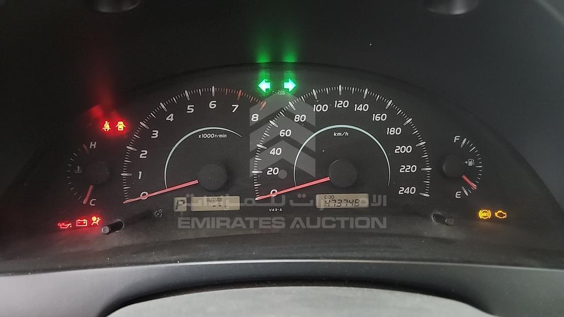 2007 Toyota Camry — Speedometer & RPM Gauges — Photo 9